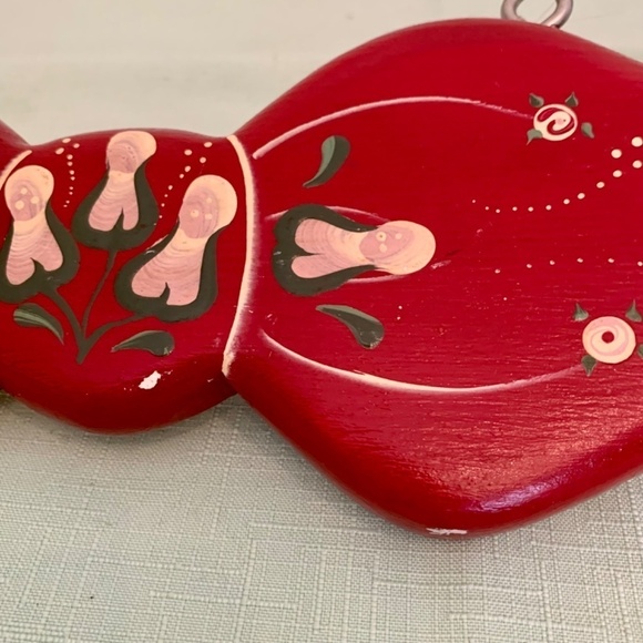 Red Merry Christmas Hanging Wood Sign Wall Plaque Ribbon Bow Hand Painted 24” - Picture 12 of 16